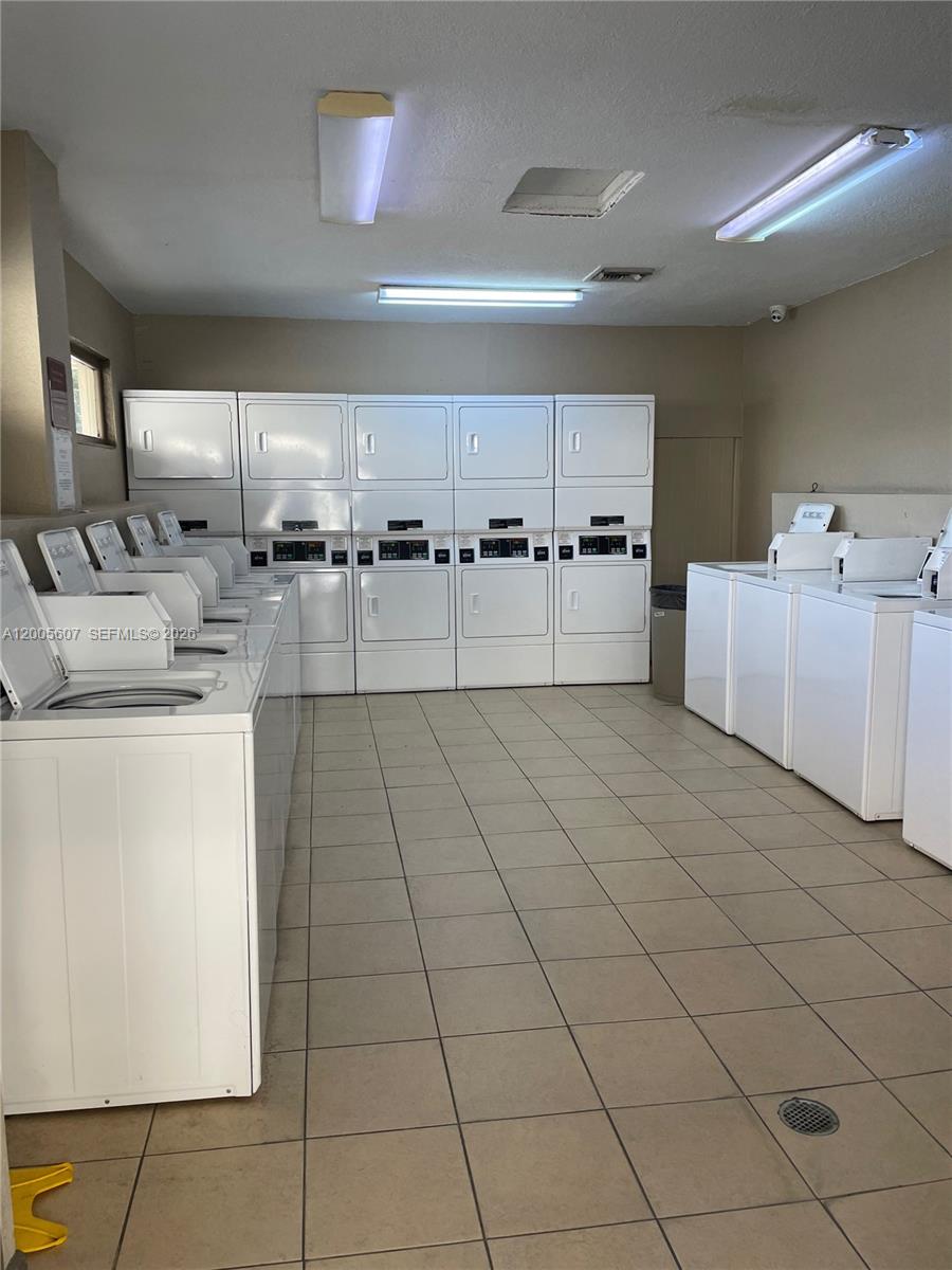 BAYVIEW PALMS CONDO - Residential