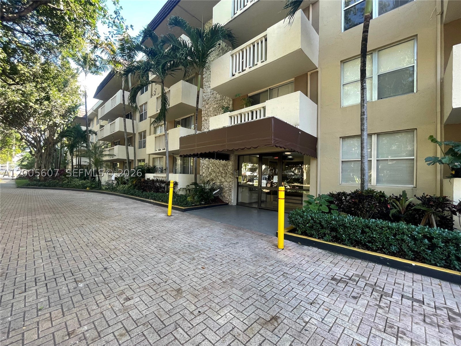1800 Sans Souci Blvd 107, North Miami FL 33181