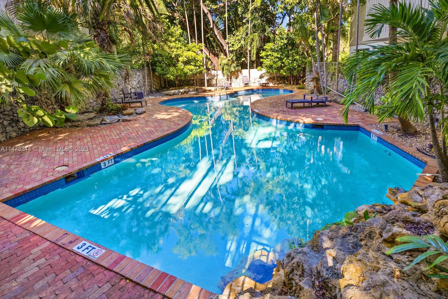 ABITARE CONDO - Residential