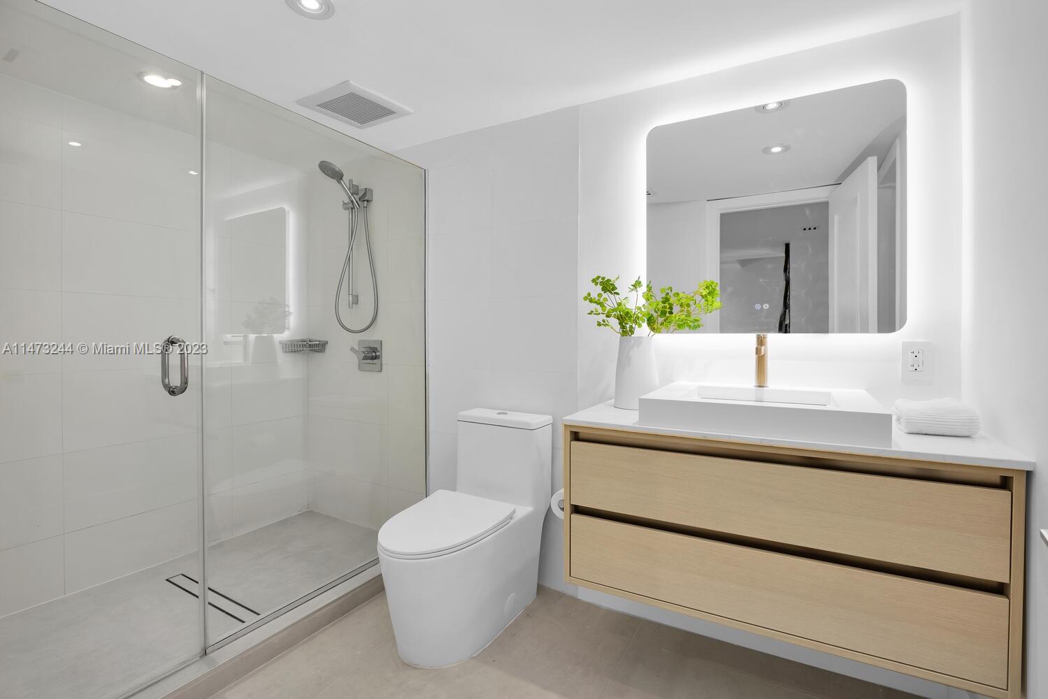 ABITARE CONDO - Residential