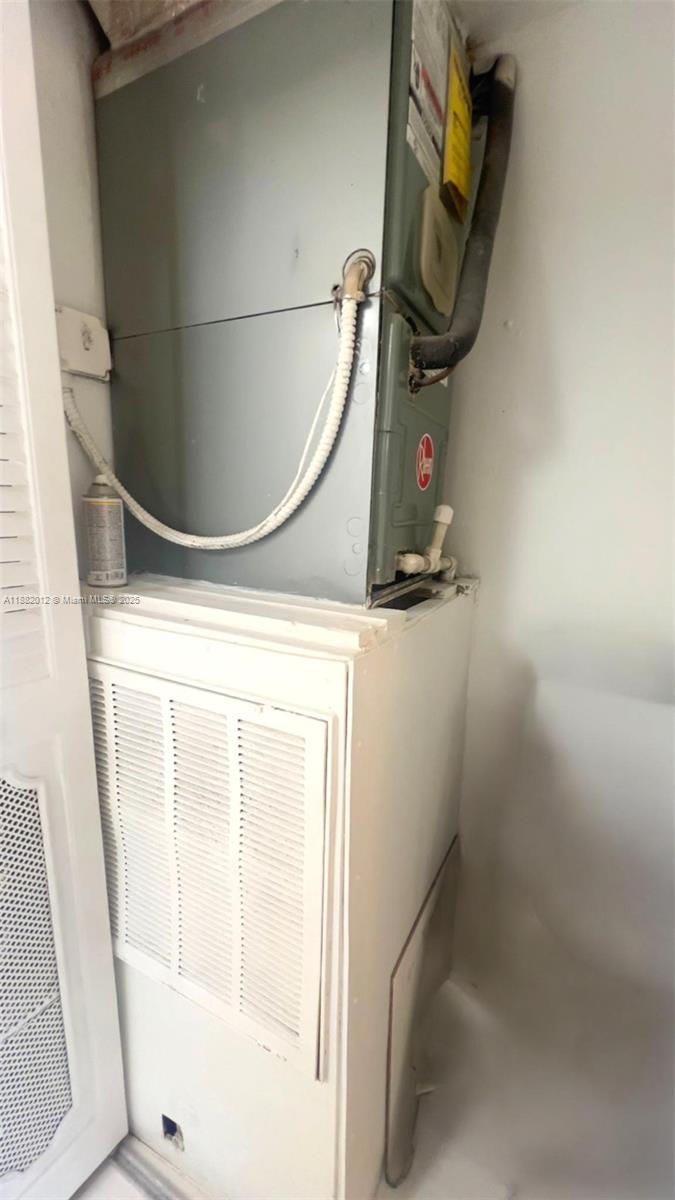 GARDENS OF BURNHAM WOODS - Residential