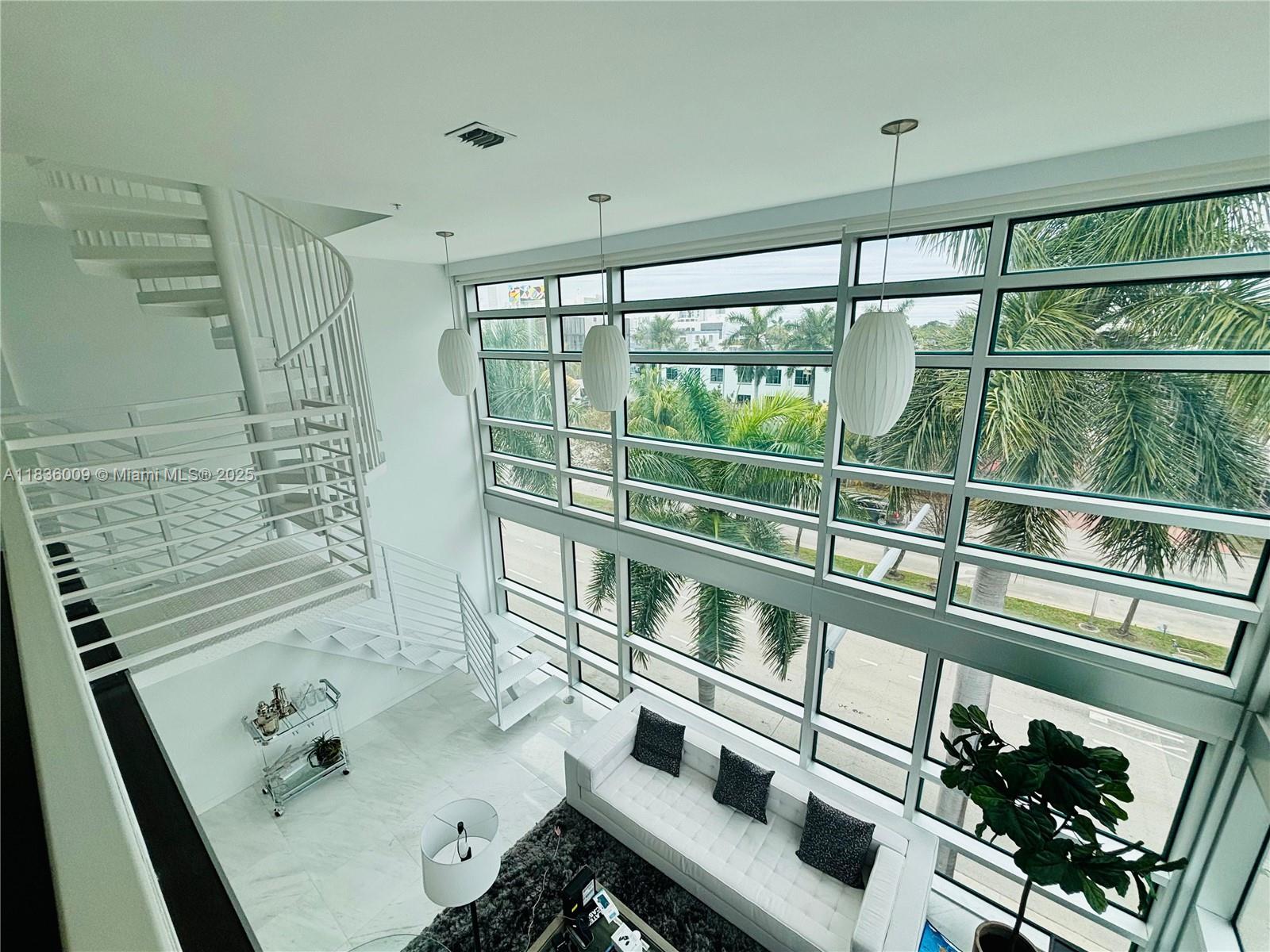 MERIDIAN 5 CONDO - Residential