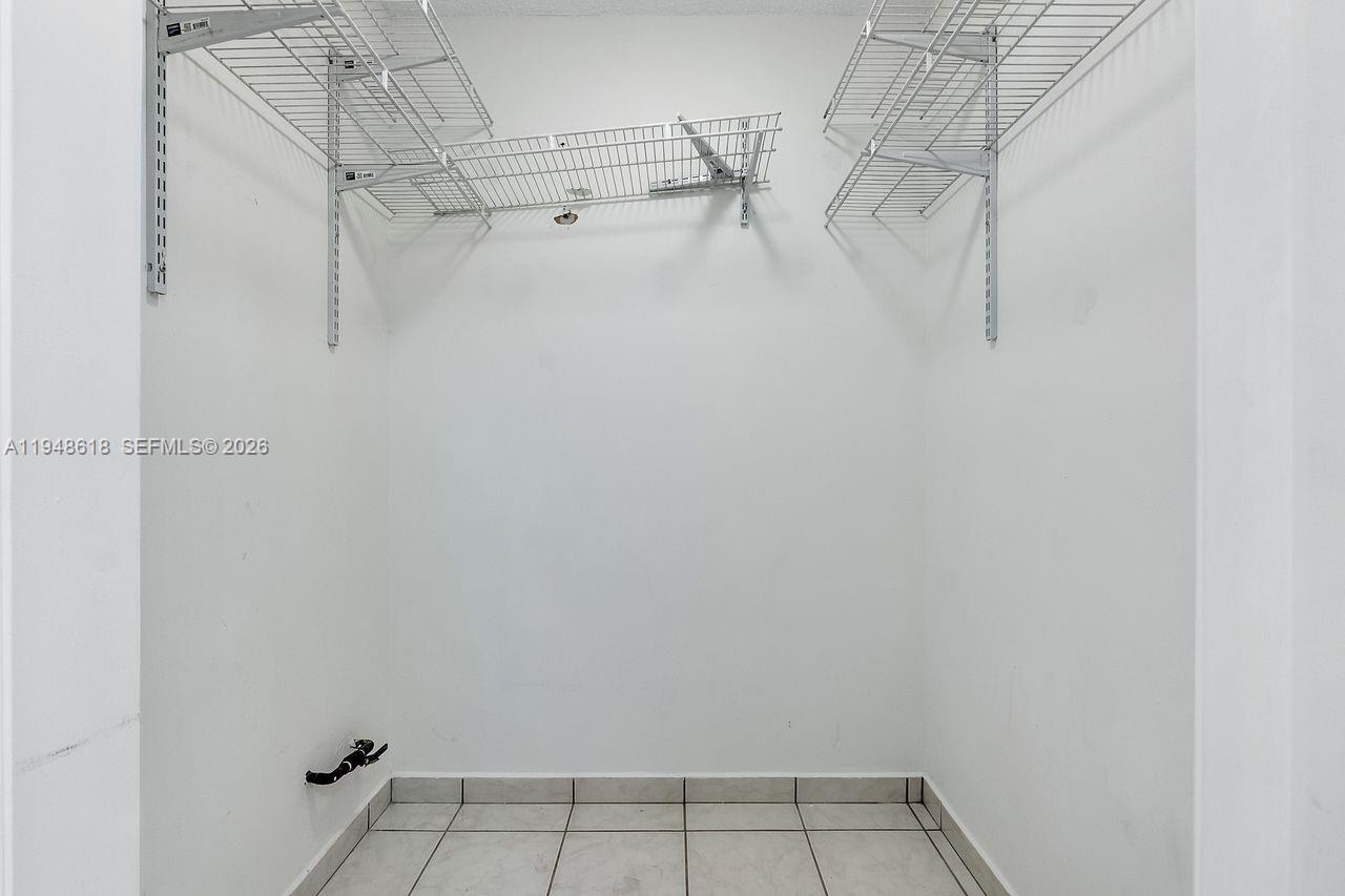 WESTCHESTER POINT CONDO - Residential