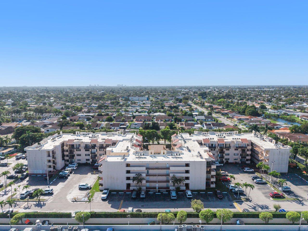 WESTCHESTER POINT CONDO - Residential