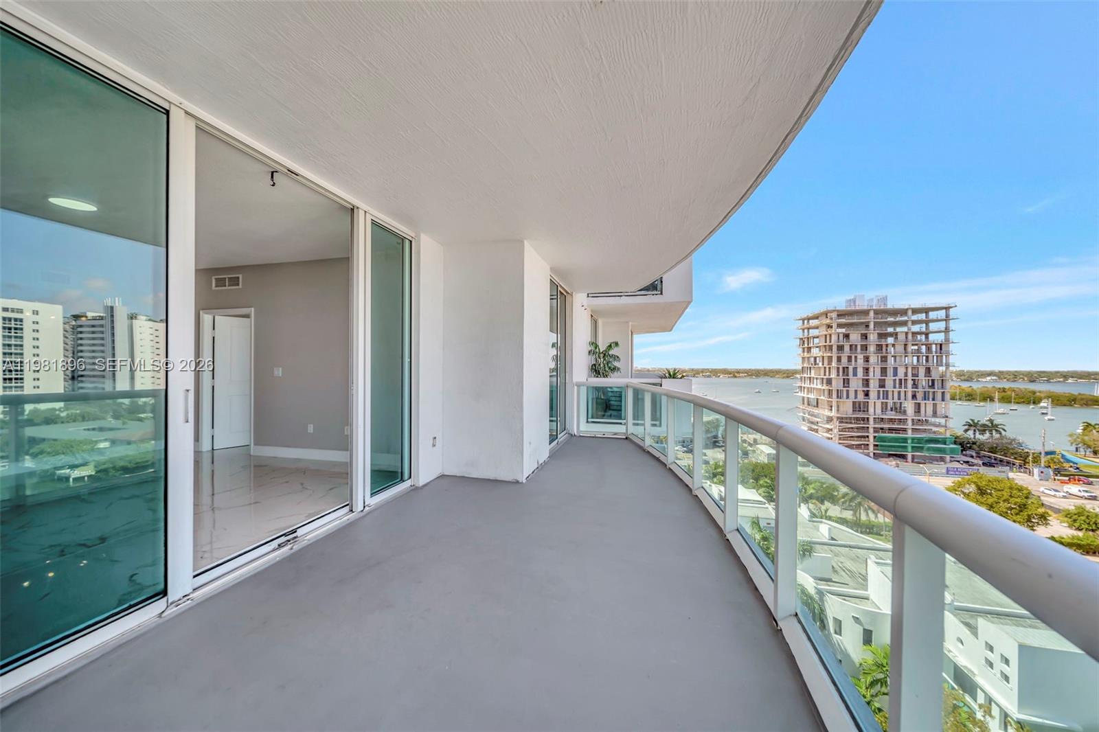 360 CONDO A - Residential