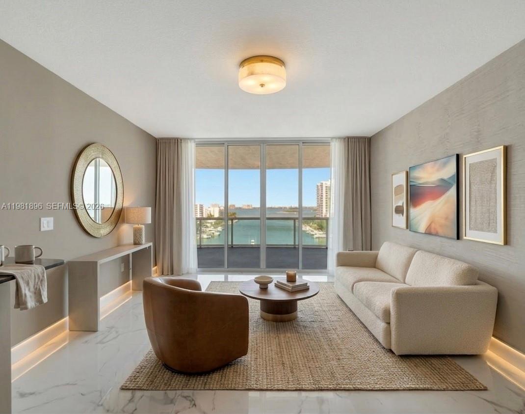 7900 Harbor Island Dr 1001