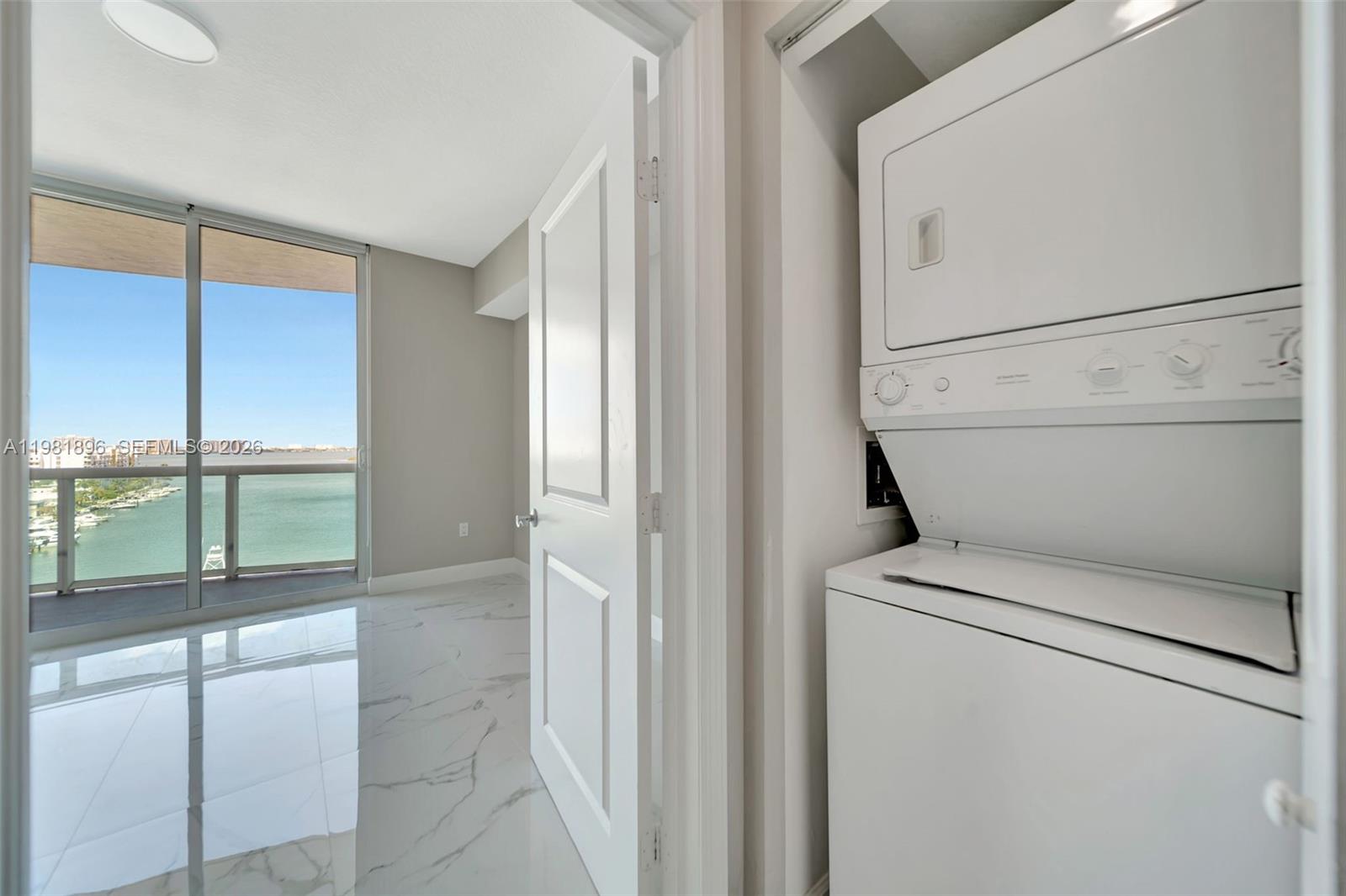 360 CONDO A - Residential