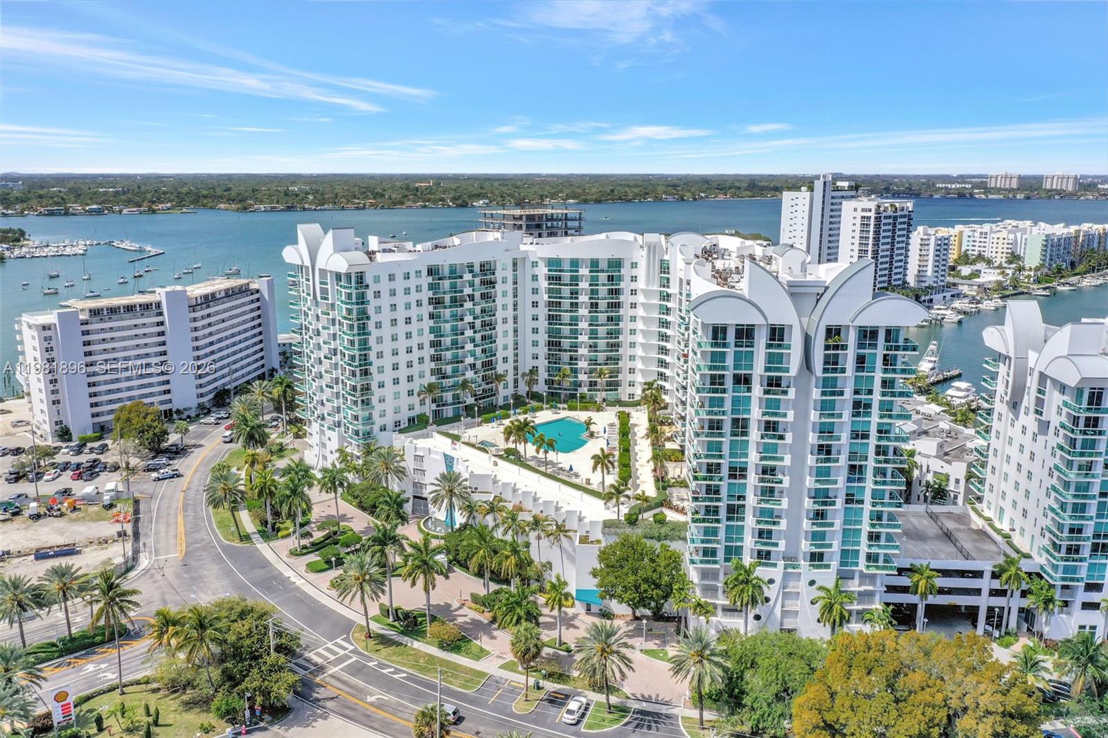 360 CONDO A - Residential