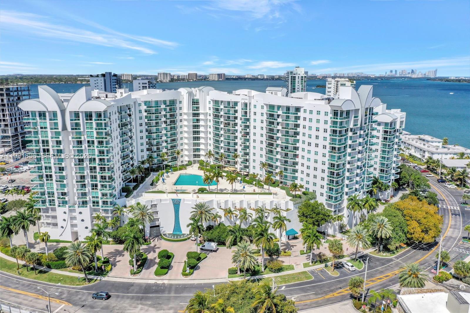 360 CONDO A - Residential