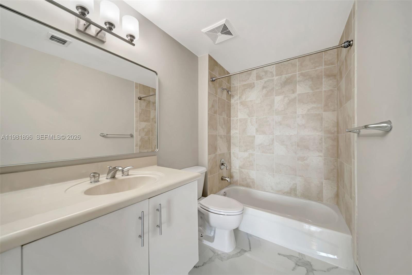 360 CONDO A - Residential