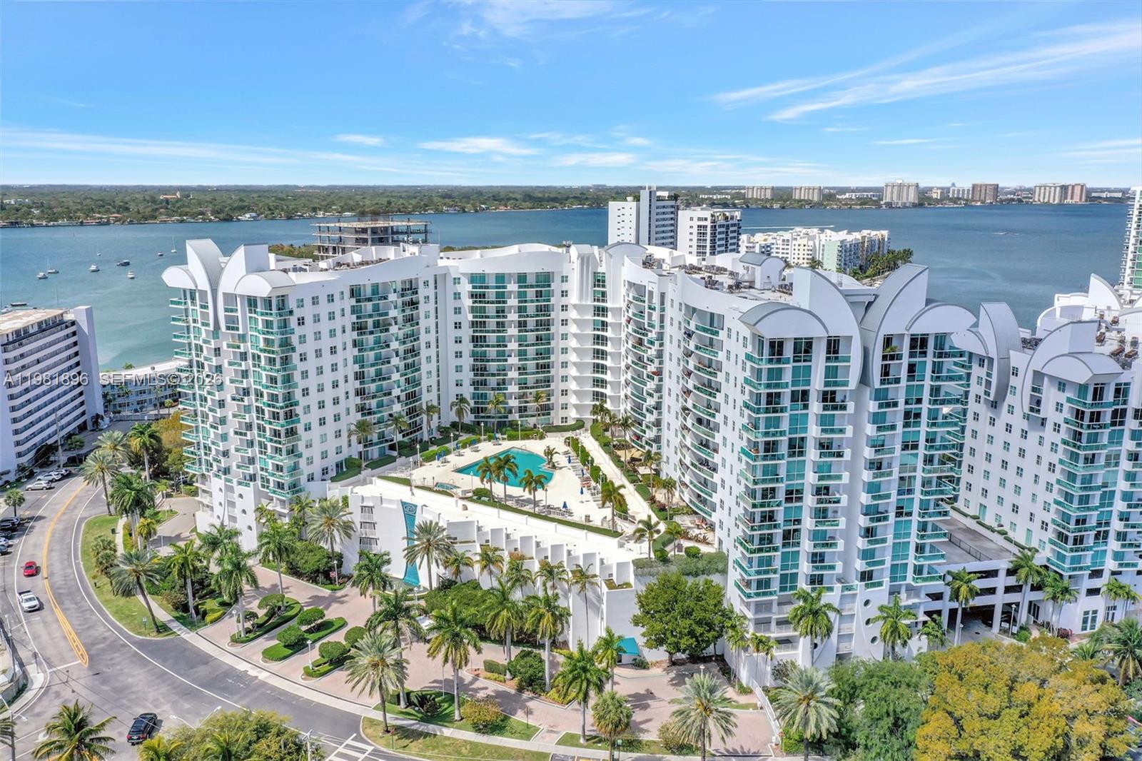 360 CONDO A - Residential