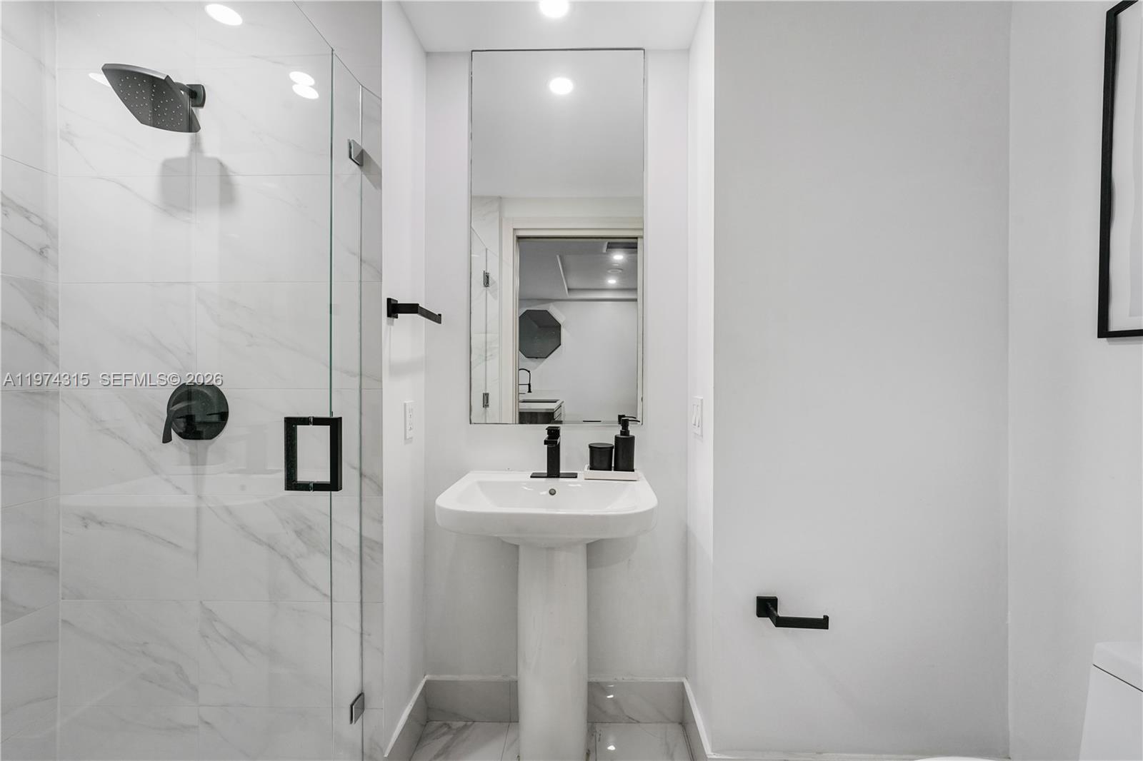 801 SMA RESIDENCES CONDO - Residential