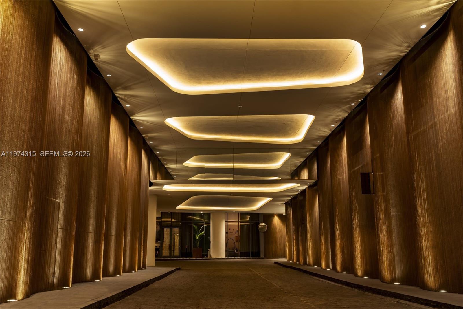 801 SMA RESIDENCES CONDO - Residential