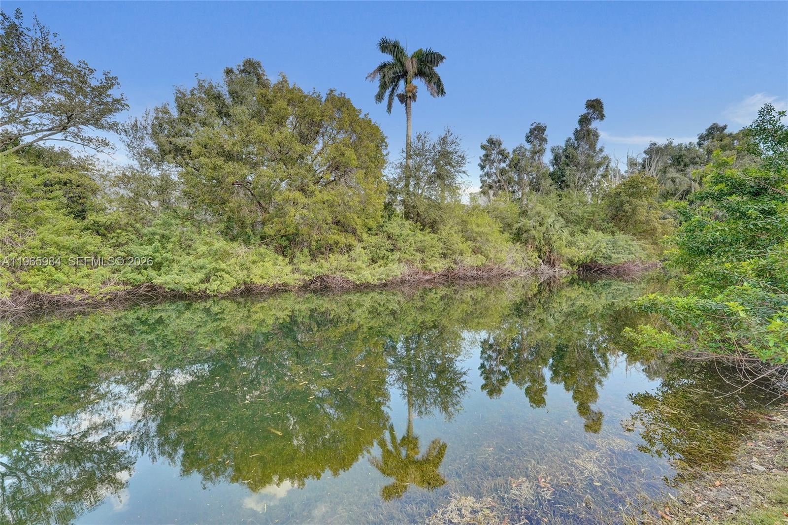 HOLLYWOOD HEIGHTS ADD SEC - Residential