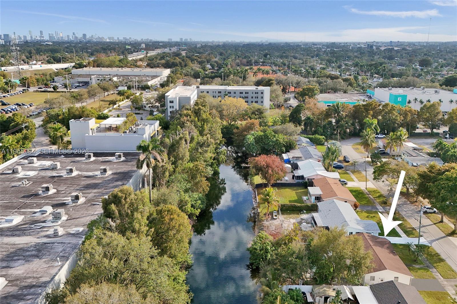 HOLLYWOOD HEIGHTS ADD SEC - Residential
