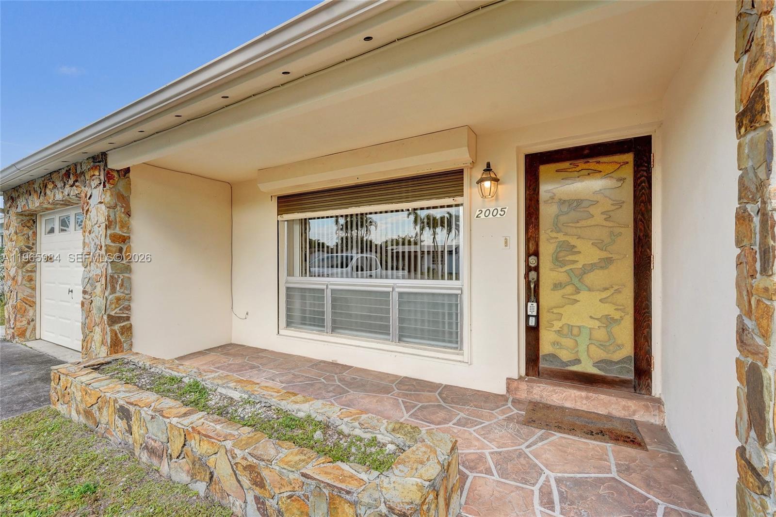 HOLLYWOOD HEIGHTS ADD SEC - Residential