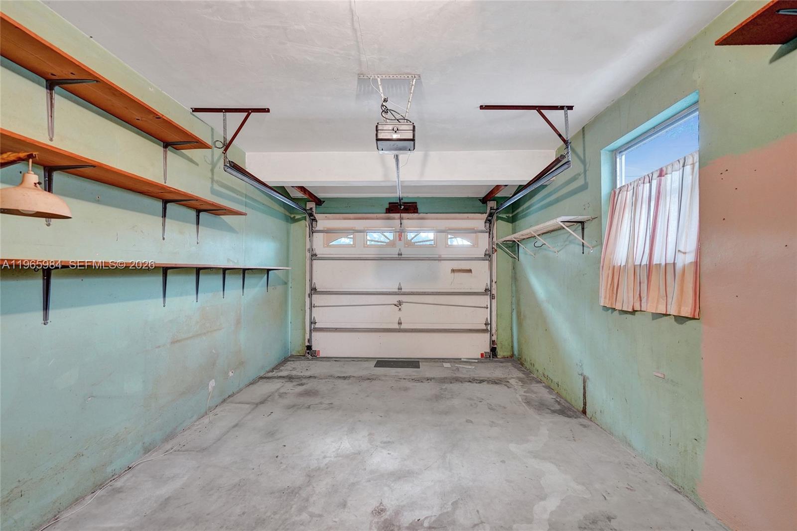 HOLLYWOOD HEIGHTS ADD SEC - Residential