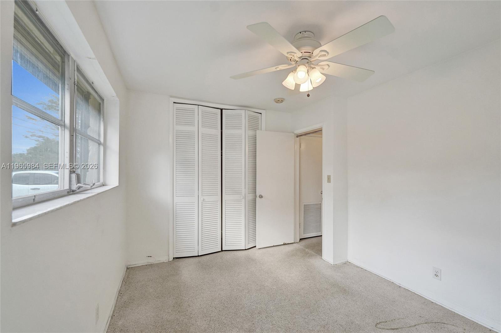 HOLLYWOOD HEIGHTS ADD SEC - Residential