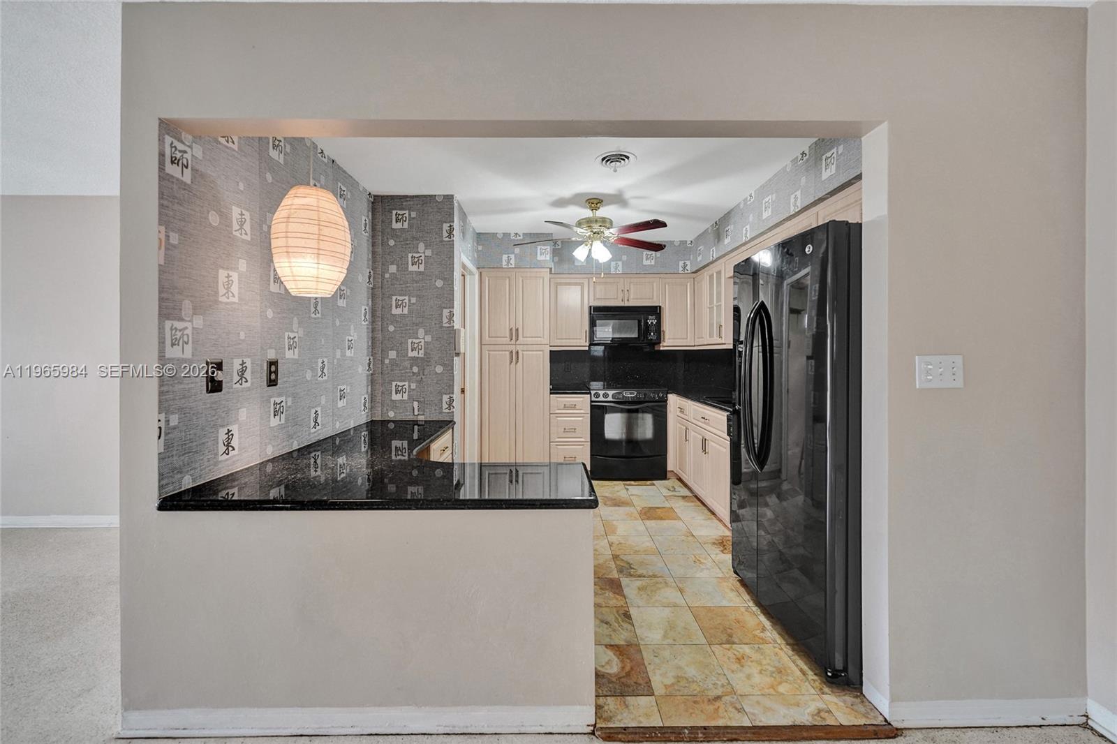 HOLLYWOOD HEIGHTS ADD SEC - Residential