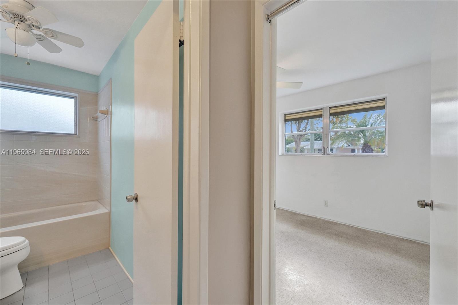 HOLLYWOOD HEIGHTS ADD SEC - Residential