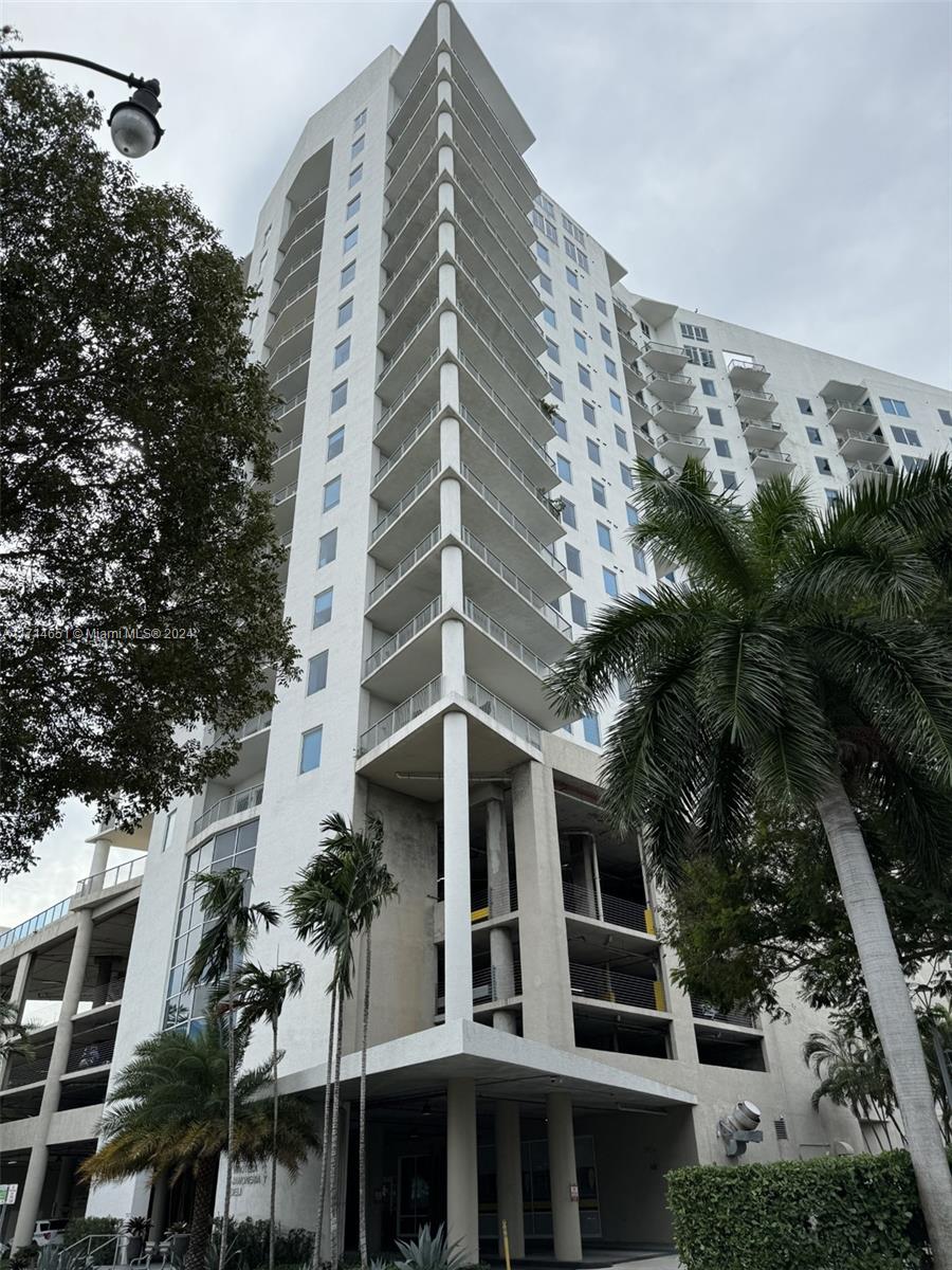 10 Sw South River Dr 901, Miami, Miami-Dade County, Florida - 2 Bedrooms  
2 Bathrooms - 