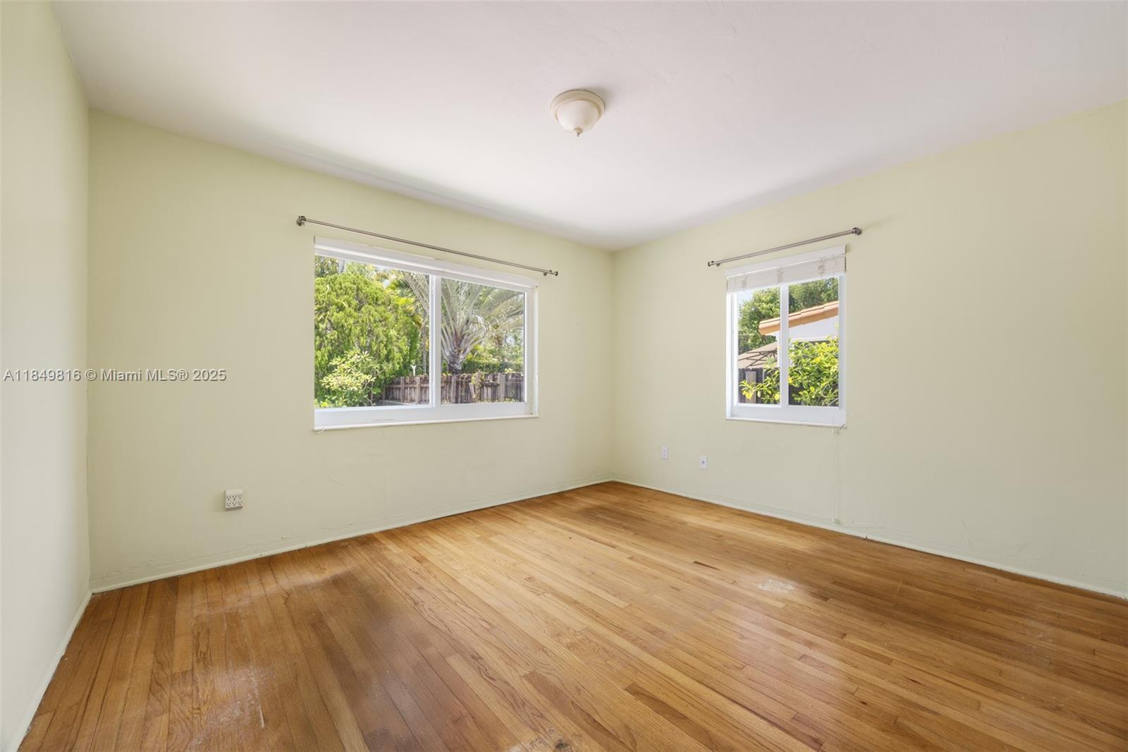 BRICKELL HAMMOCK UNIT NO - Residential