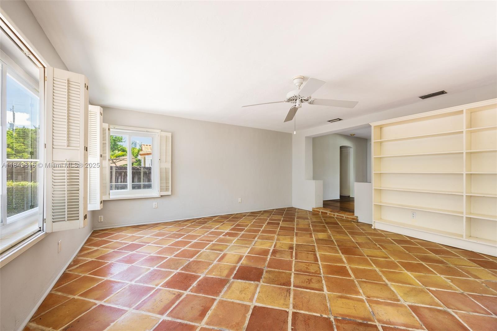 BRICKELL HAMMOCK UNIT NO - Residential