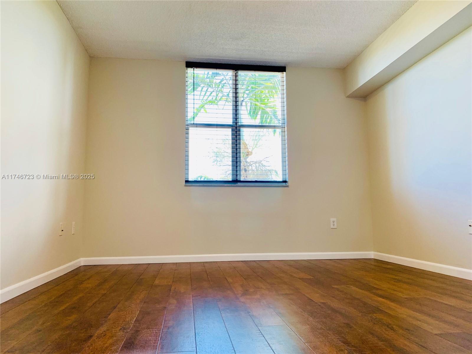 REGENT PARK CONDO - Residential