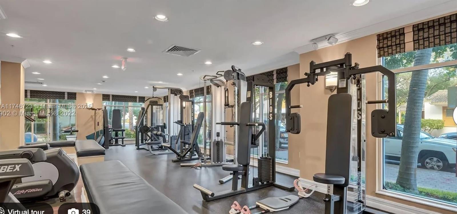 REGENT PARK CONDO - Residential