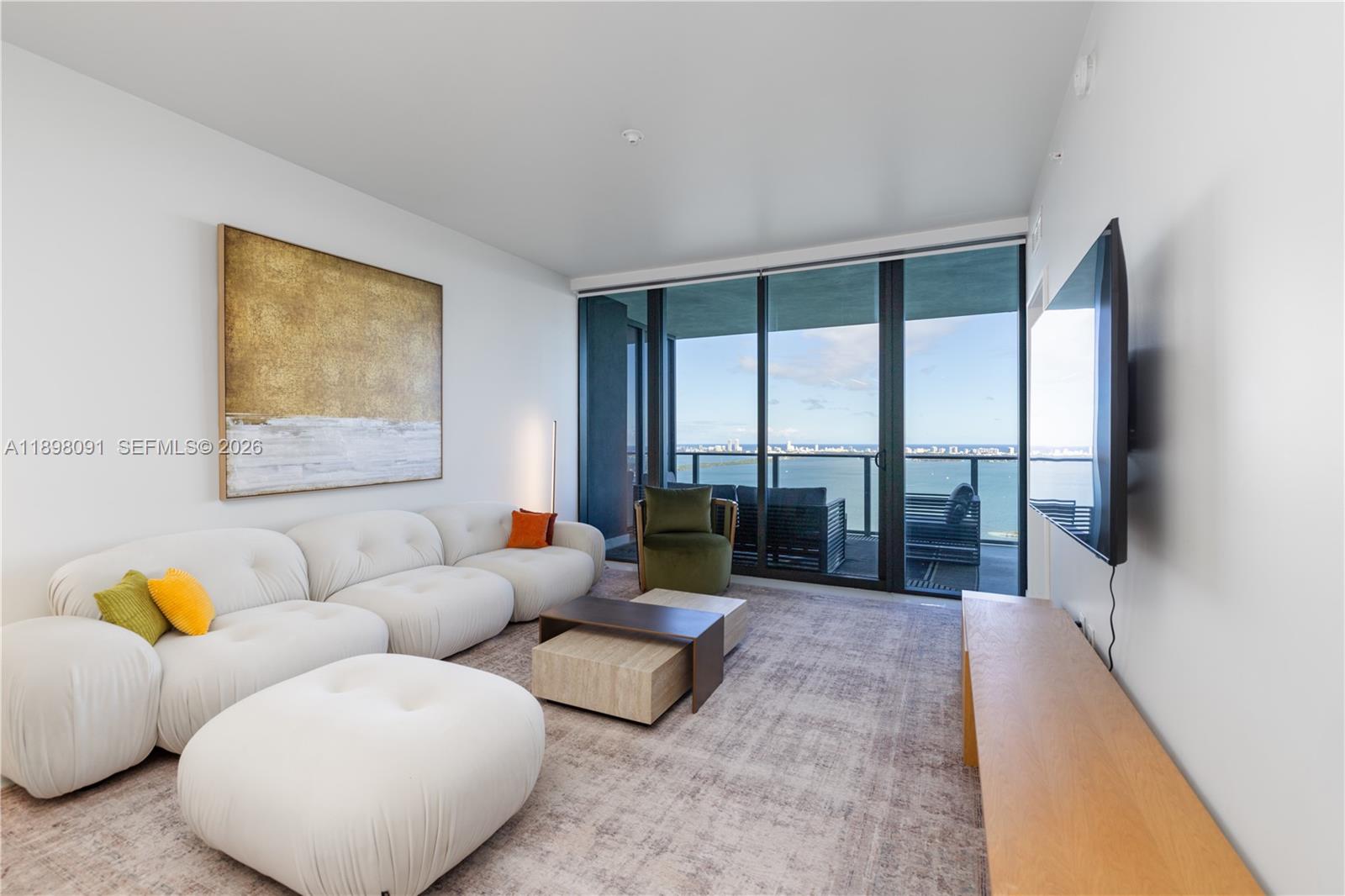 ARIA RESERVE - Residential