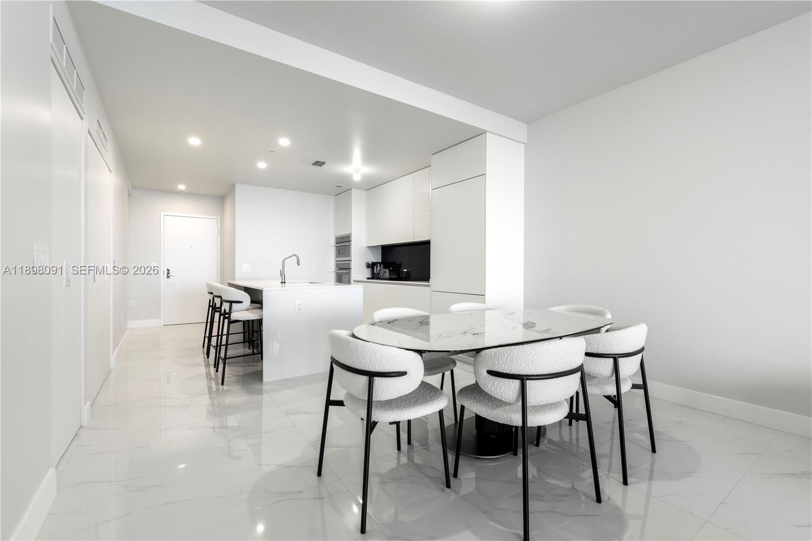 ARIA RESERVE - Residential