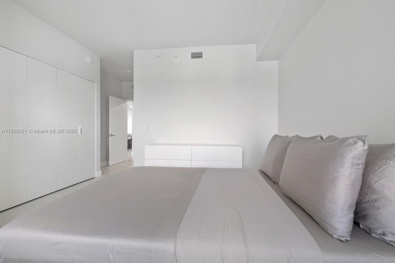 ARIA RESERVE - Residential