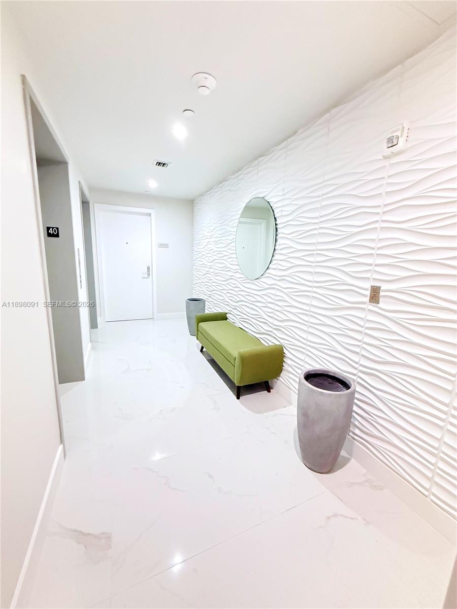 ARIA RESERVE - Residential