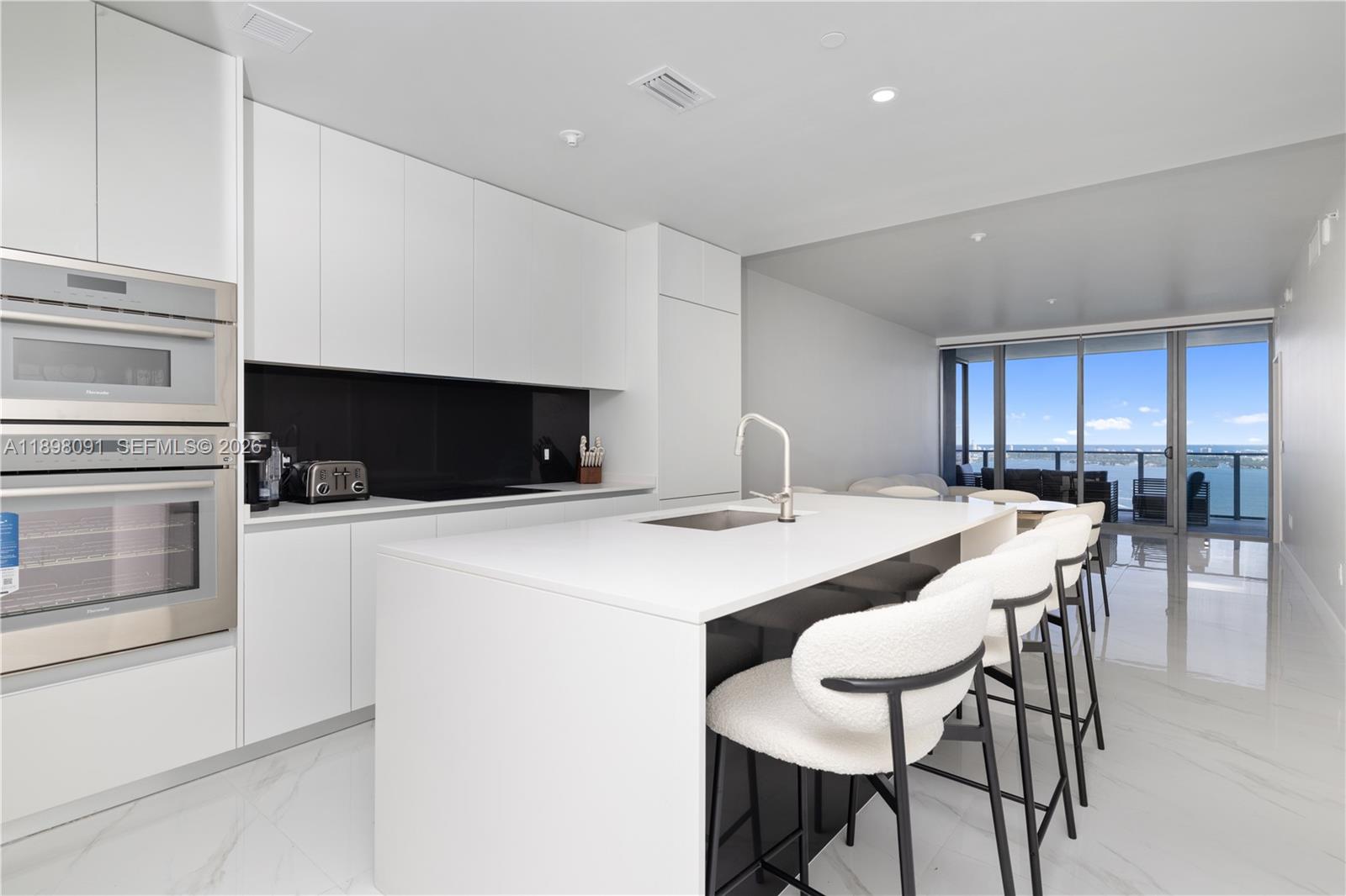 ARIA RESERVE - Residential