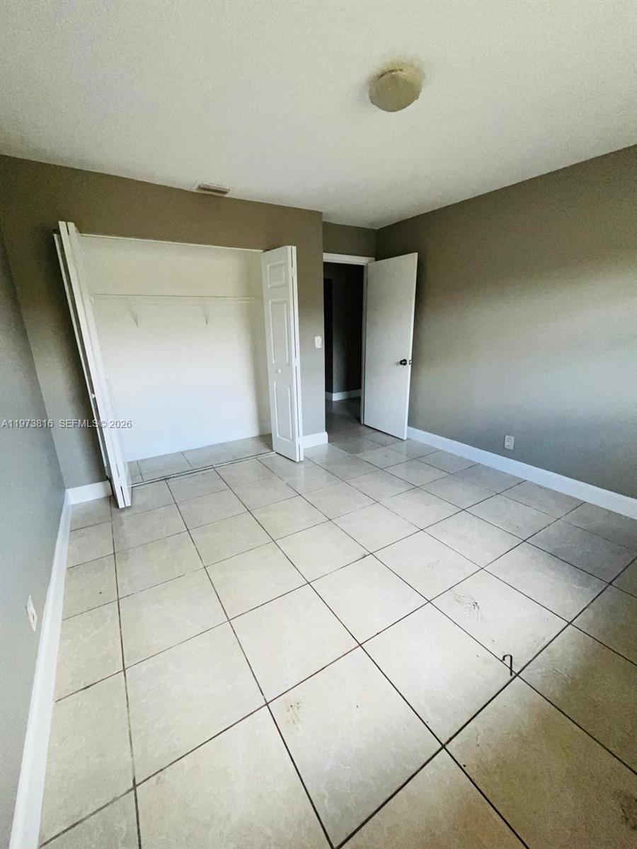 LAUDERDALE NORTH PARK SEC - Residential Lease