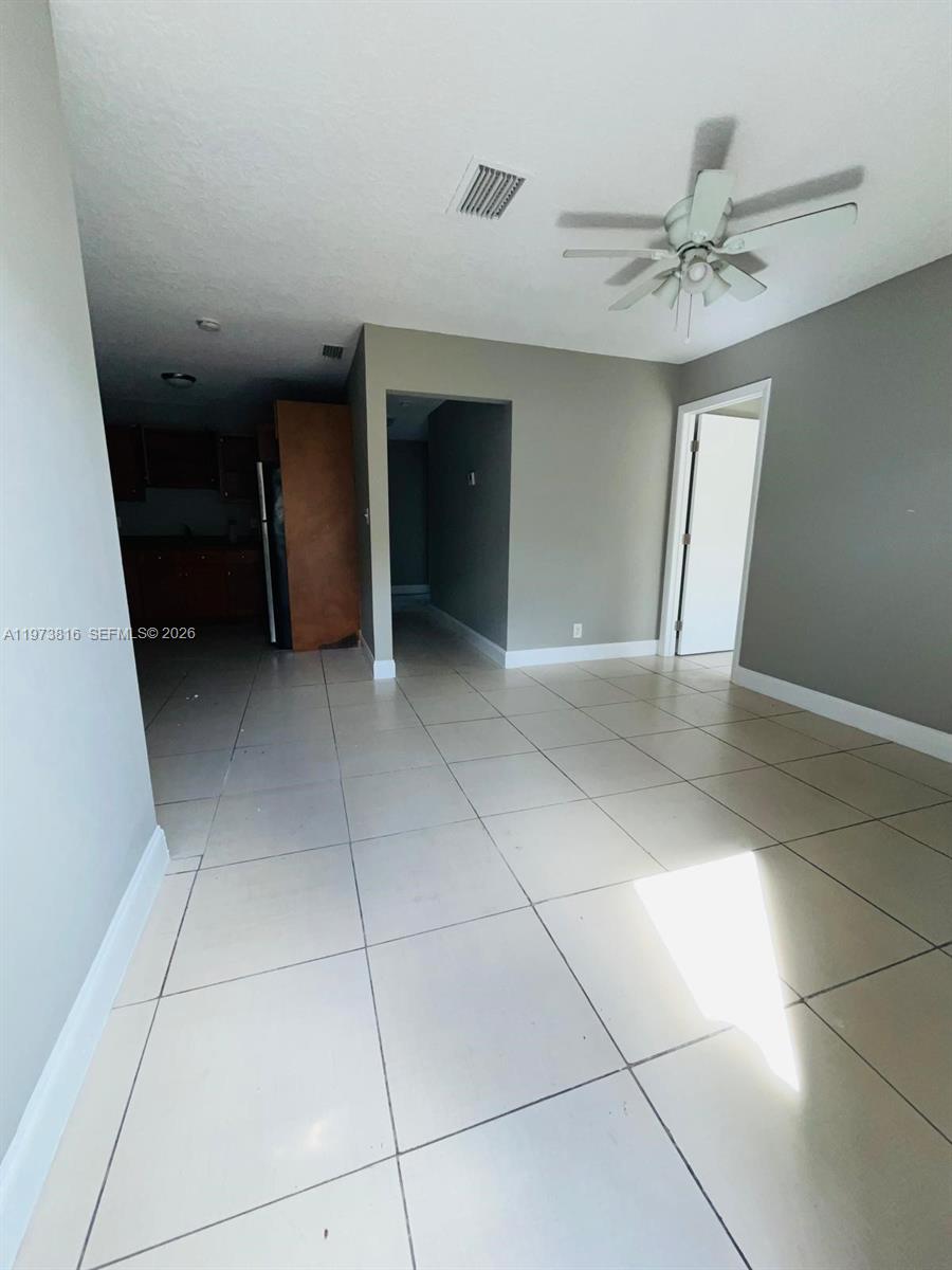 LAUDERDALE NORTH PARK SEC - Residential Lease
