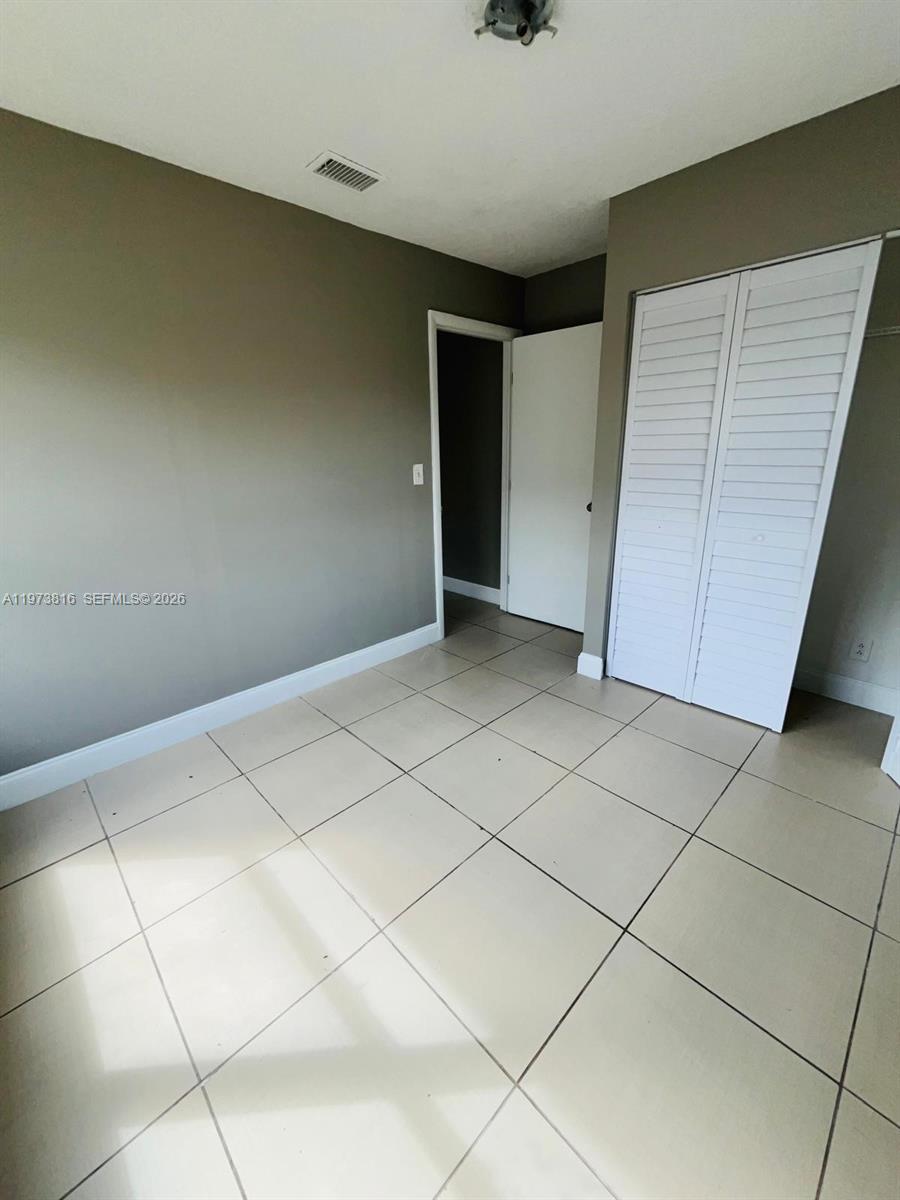 LAUDERDALE NORTH PARK SEC - Residential Lease