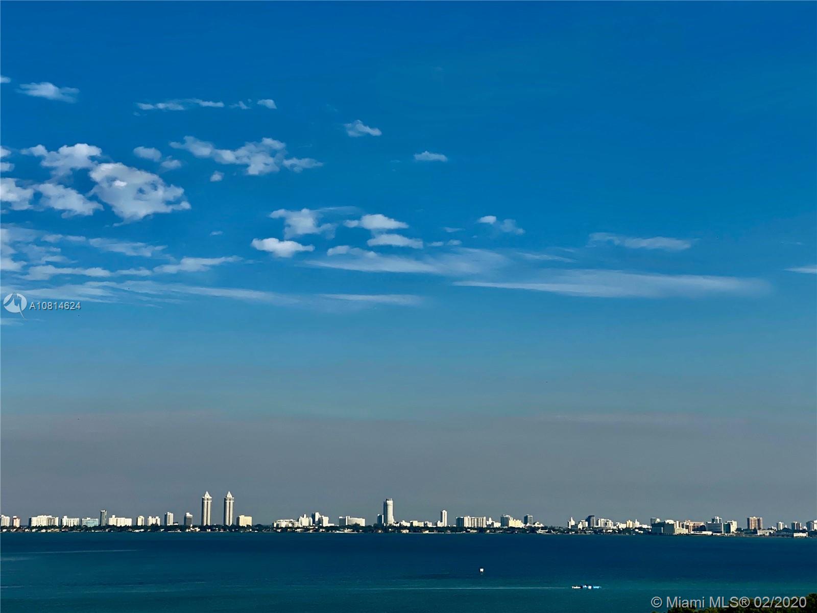 THE PALM BAY YACHT CLUB C - Residential Lease