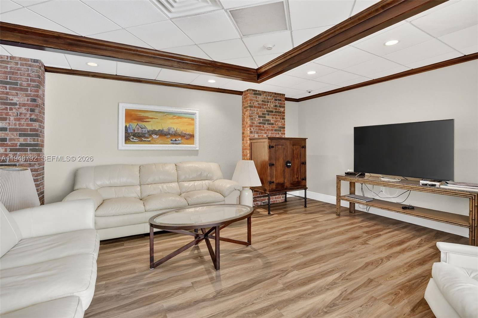 CRYSTAL TOWER INC CONDO - Residential