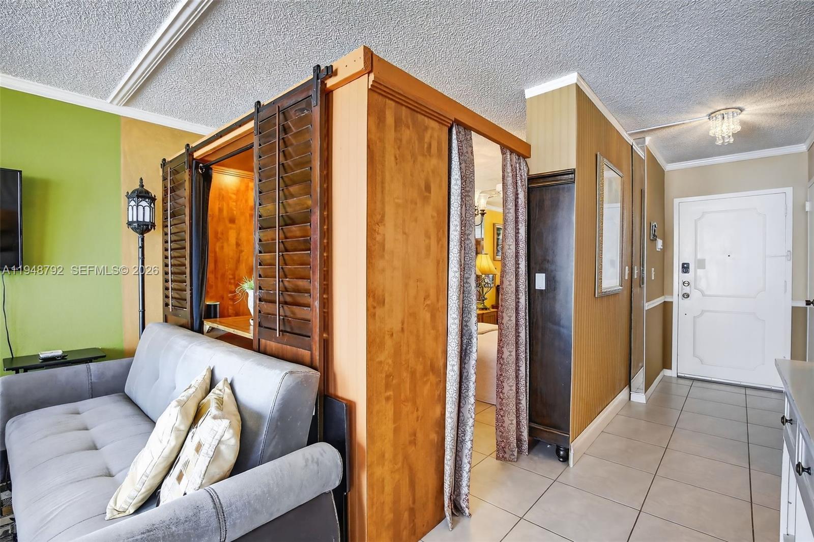 CRYSTAL TOWER INC CONDO - Residential