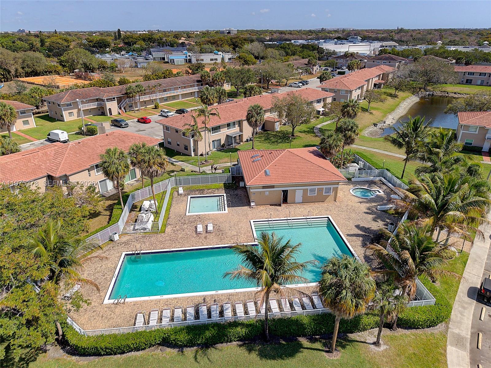 LAKEWOOD VILLAGE - Residential