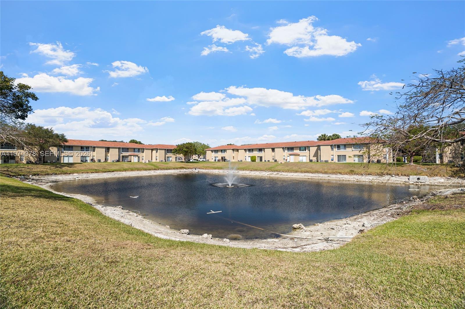 LAKEWOOD VILLAGE - Residential