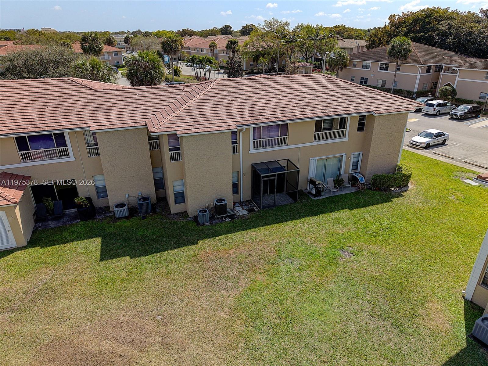 LAKEWOOD VILLAGE - Residential