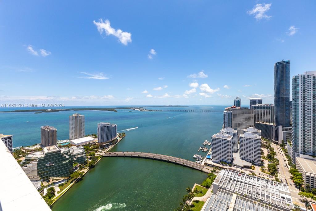 ICON BRICKELL NO TWO - Residential