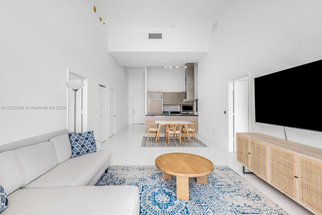 ICON BRICKELL NO TWO - Residential