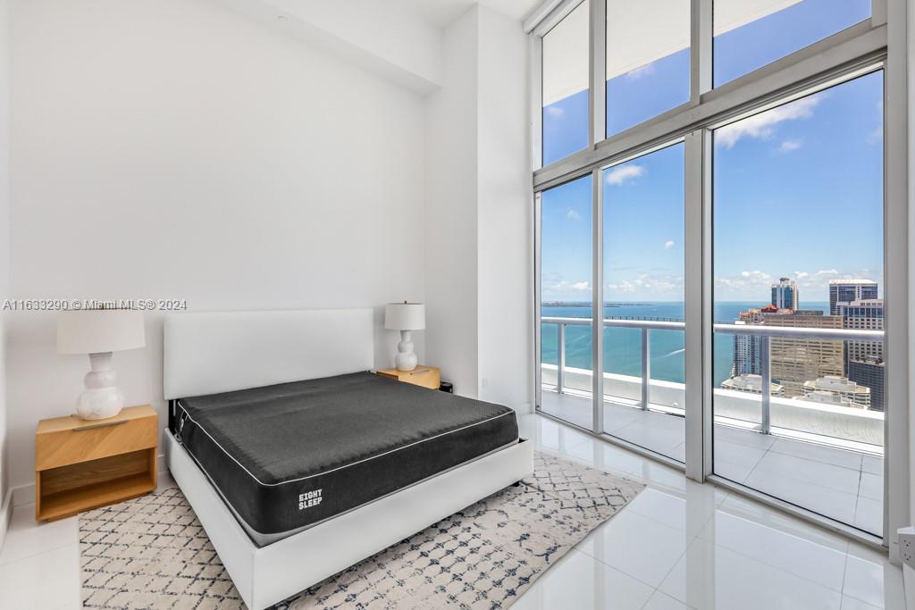 ICON BRICKELL NO TWO - Residential