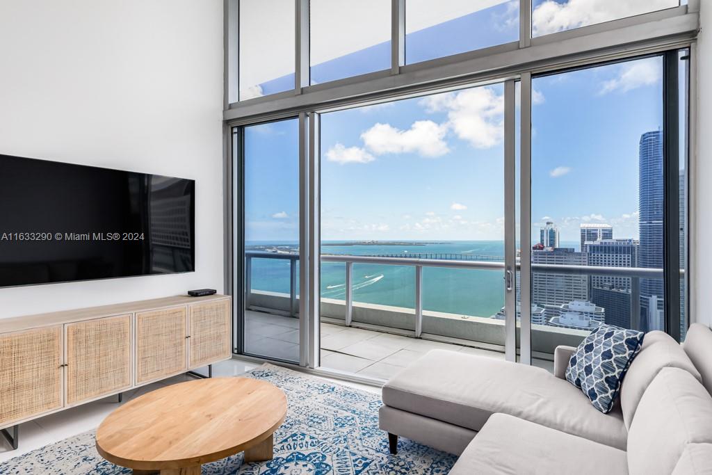 ICON BRICKELL NO TWO - Residential