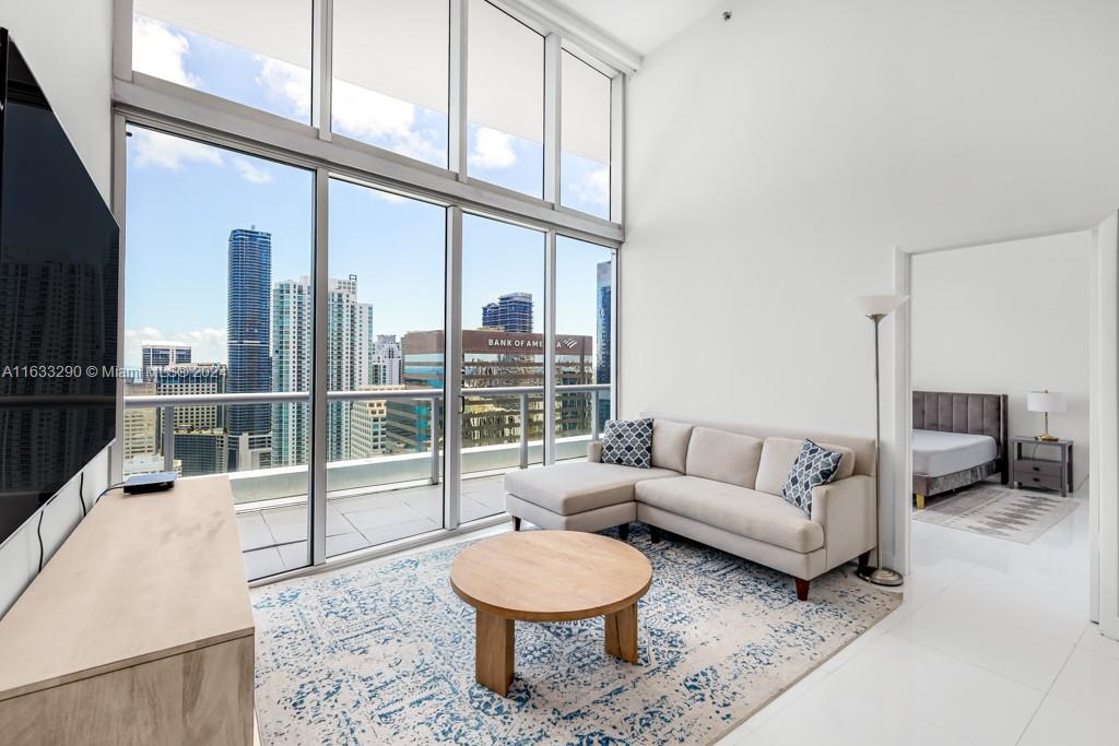 ICON BRICKELL NO TWO - Residential