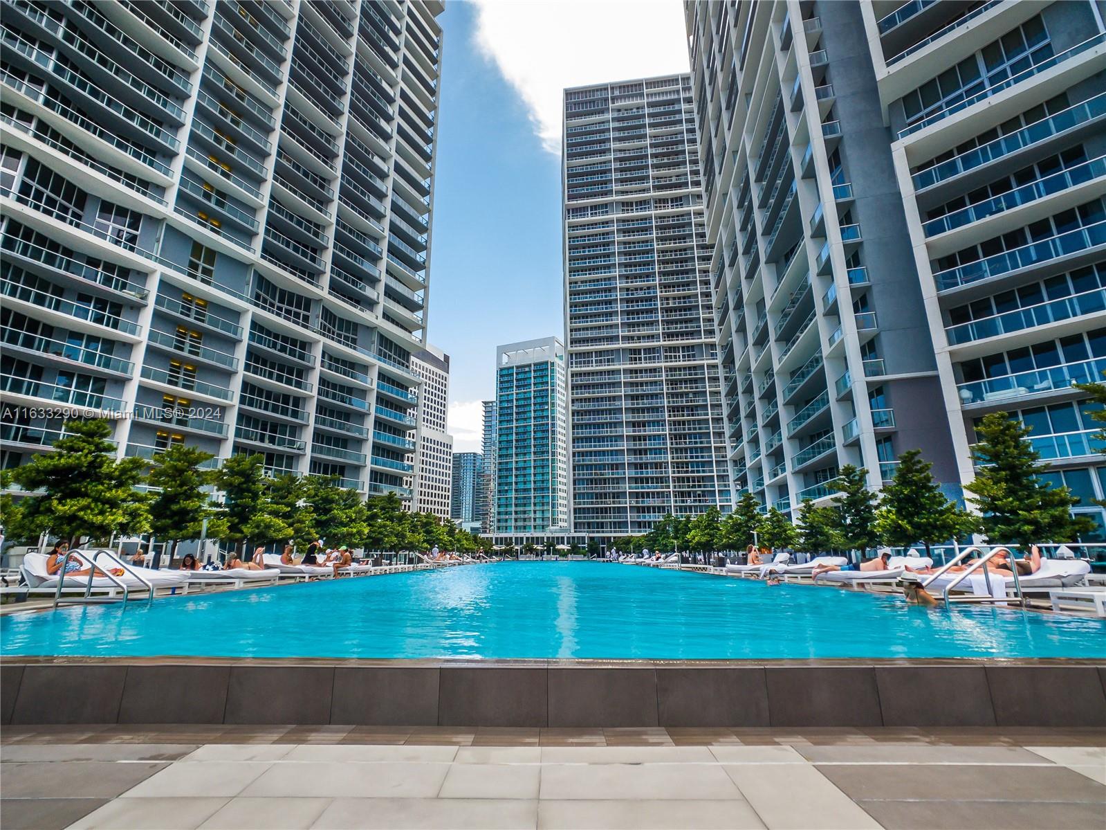 ICON BRICKELL NO TWO - Residential