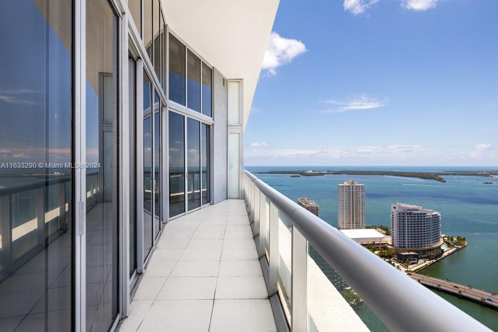 ICON BRICKELL NO TWO - Residential